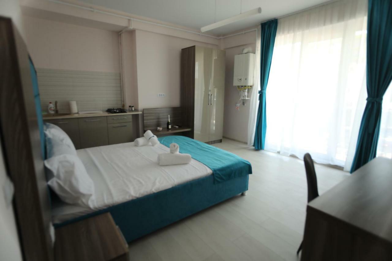 Sammos Black Sea Apartments Navodari Bagian luar foto