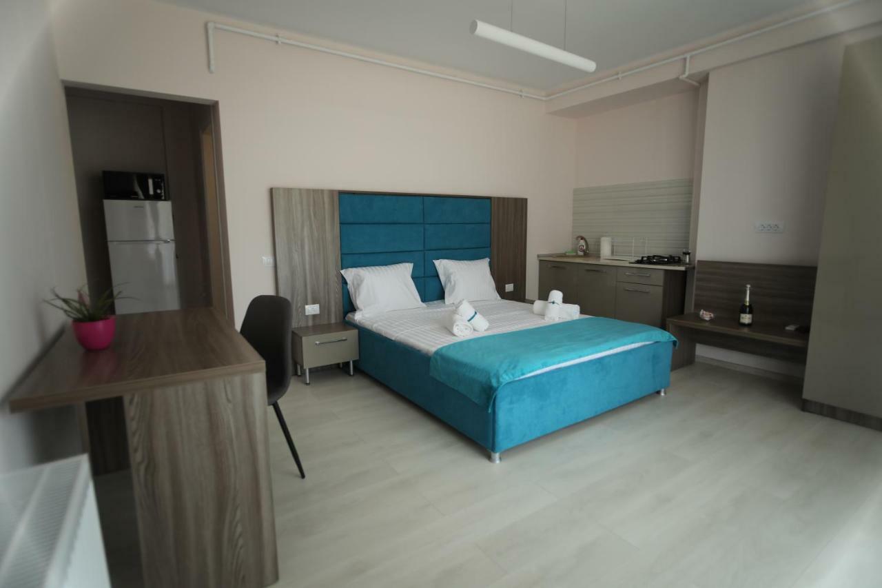 Sammos Black Sea Apartments Navodari Bagian luar foto